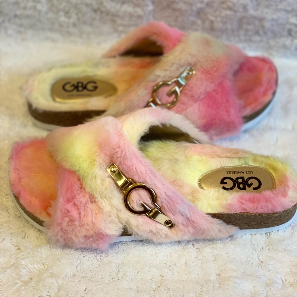 sandals - Picture 4 of 5